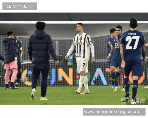 贝巴与C罗：激情中的理性批评，足球场上的真诚较量