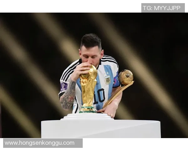 梅西晒世界杯球衣广告，开启足球传奇新篇章